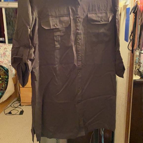 Green Dress - Picture 2 of 8